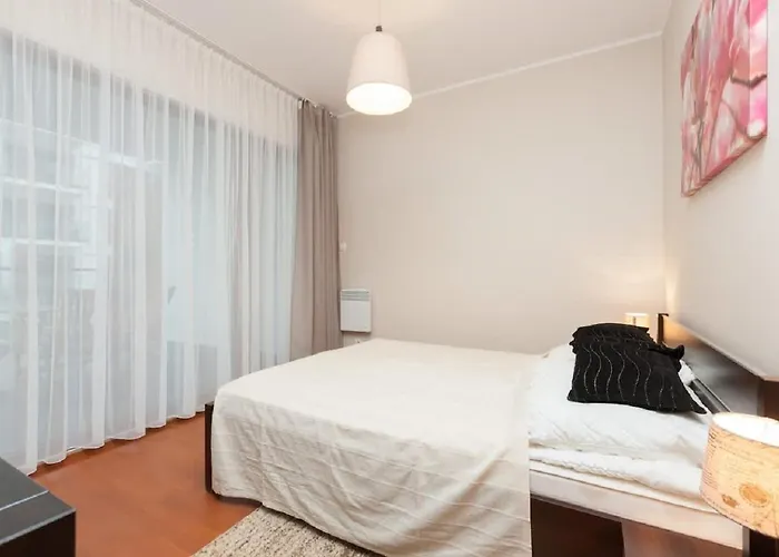 Baltic Park 24 Spacious Apartment Parking